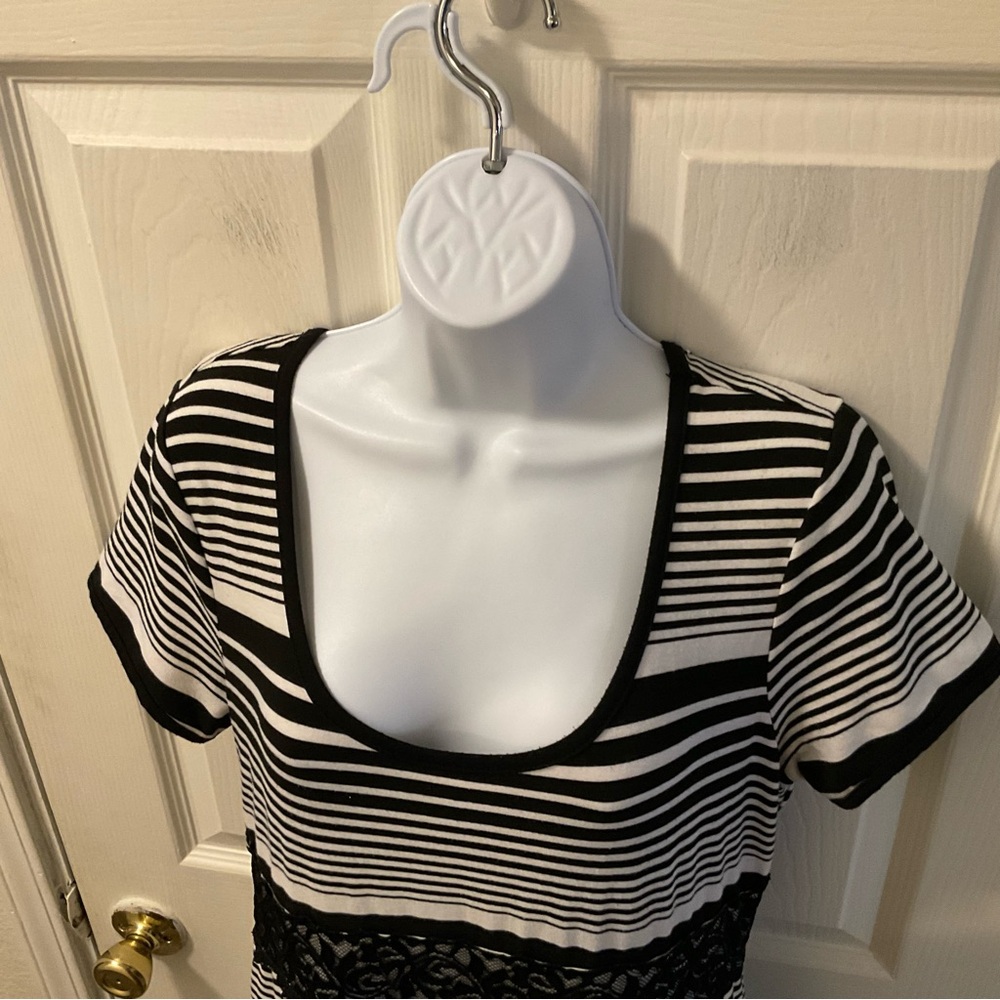 Style & Co. Black and White Striped Maxi Dress - Picture 3 of 9